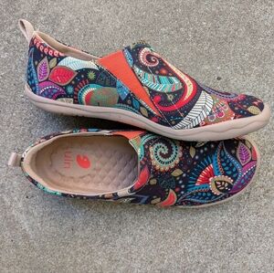 UIN Wonder Mandala Canvas Shoe Size 8